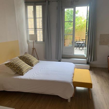 In Situ B&B Uzes Bagian luar foto